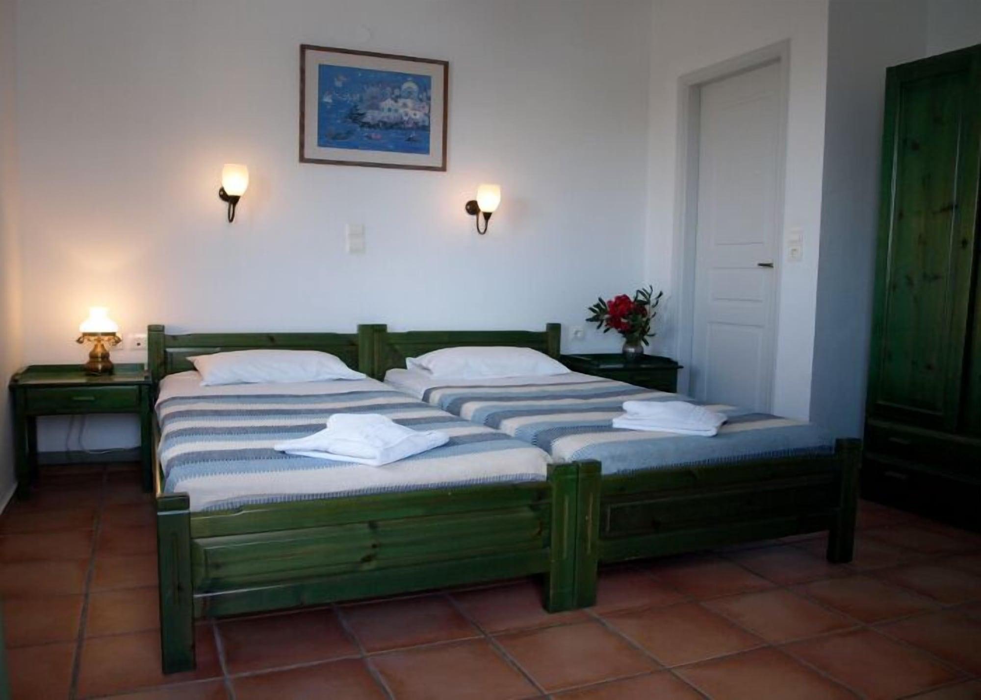 Eva Suites & Apartments Agia Marina Zewnętrze zdjęcie