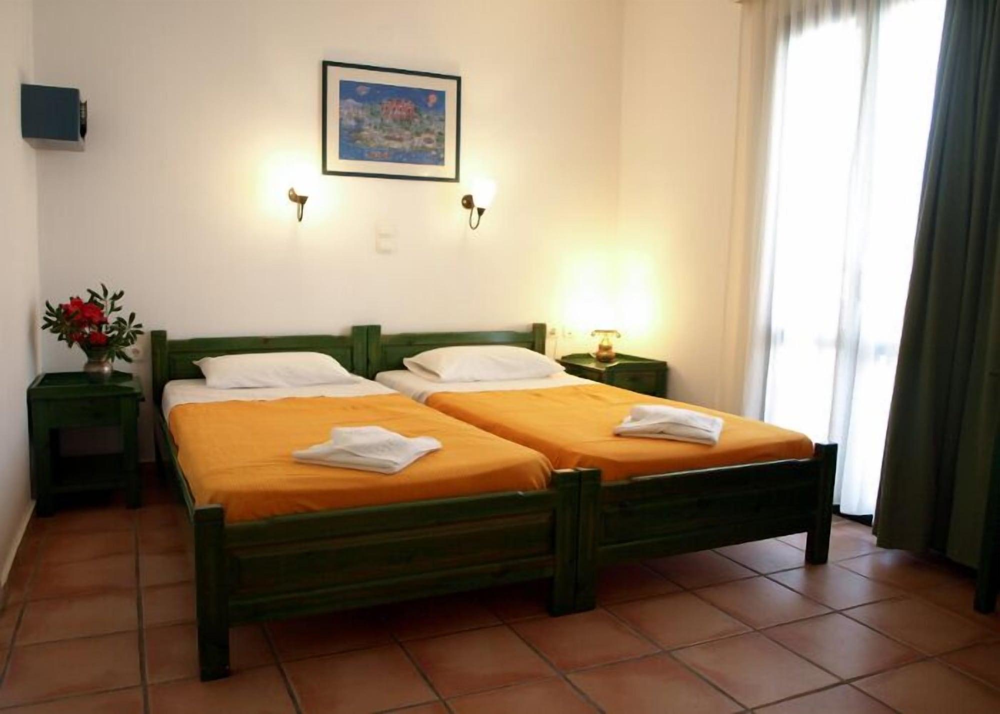 Eva Suites & Apartments Agia Marina Zewnętrze zdjęcie