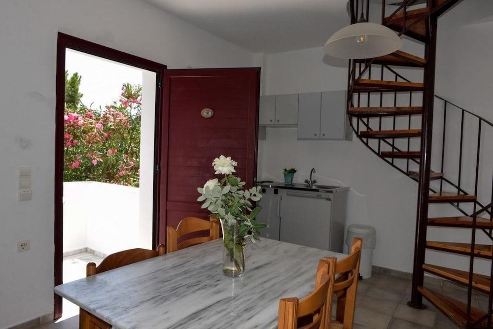 Eva Suites & Apartments Agia Marina Zewnętrze zdjęcie