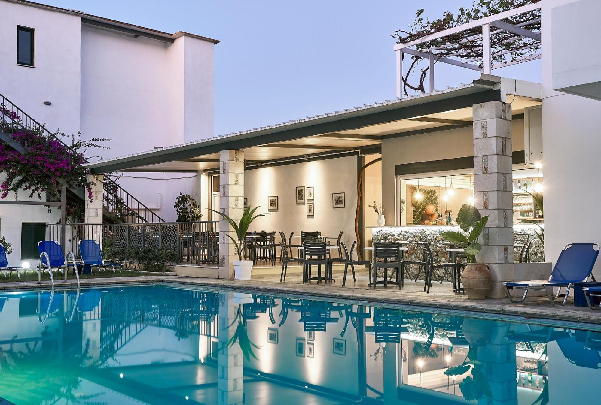 Eva Suites & Apartments Agia Marina Zewnętrze zdjęcie
