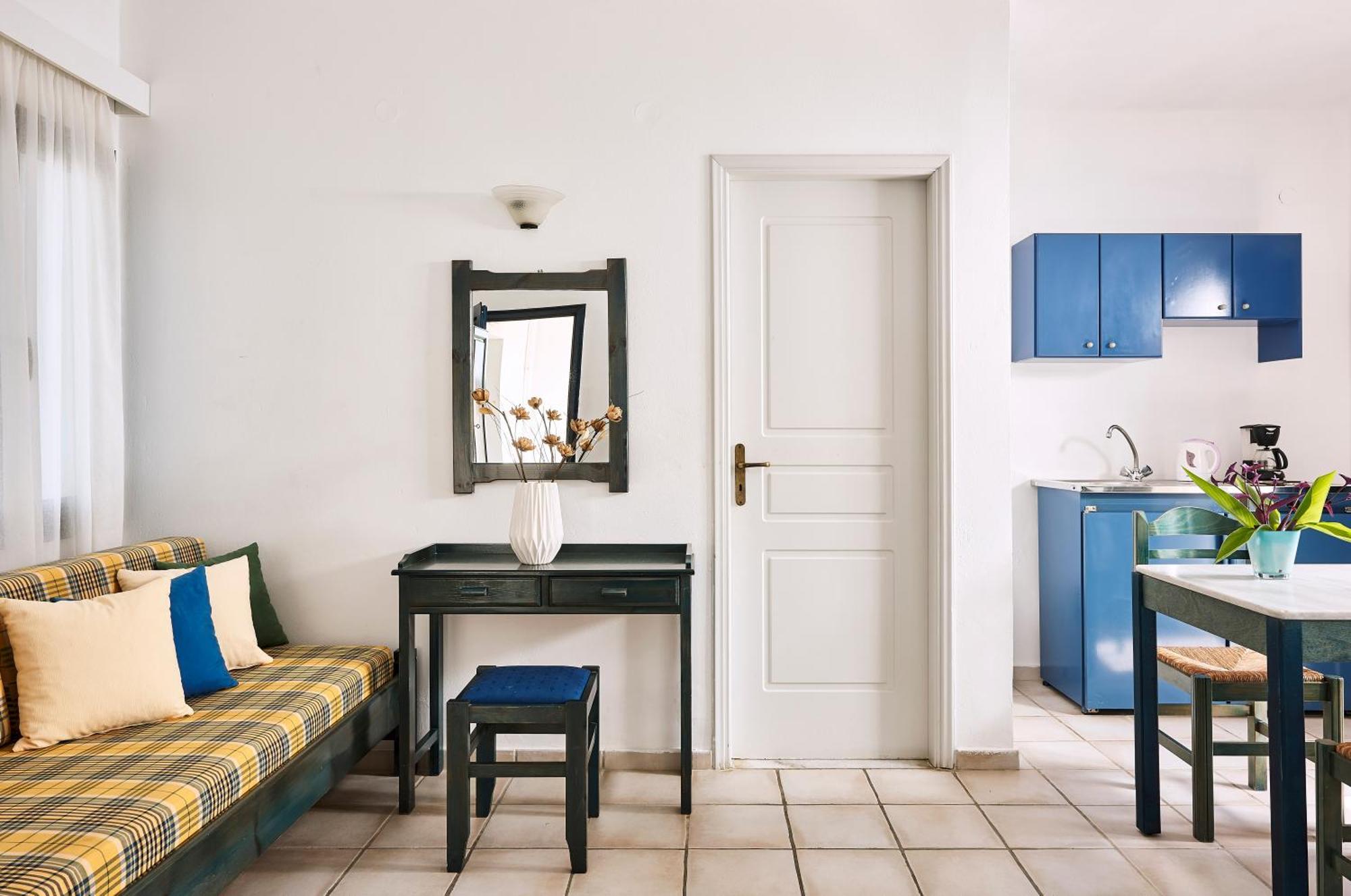 Eva Suites & Apartments Agia Marina Pokój zdjęcie